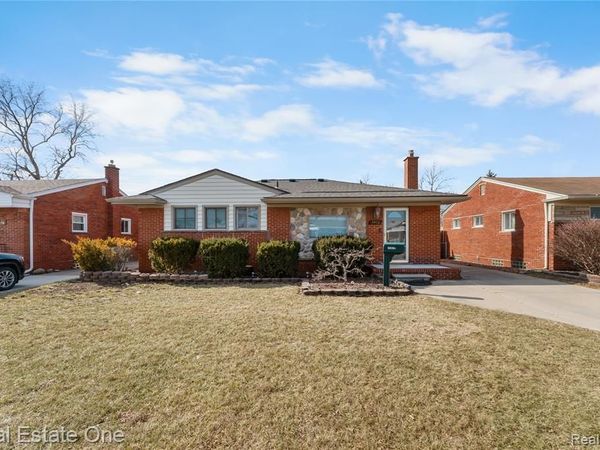 15470 Windemere Street , Southgate, MI 48195