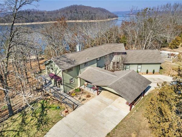 1555 County Road 156 , Eureka Springs, AR 72632