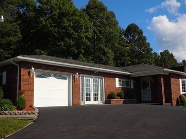 1480 Monumental Road, Fairmont, WV 26554