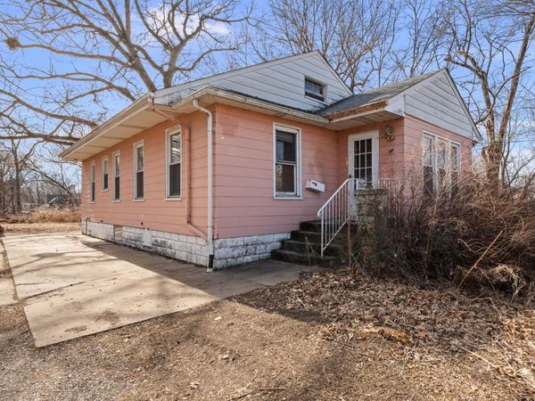 3222 22nd Avenue , Rock Island, IL 61201