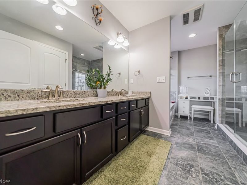 3000 Steve Guard Court , Willoughby, OH 44094 Photo 34