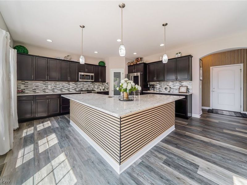 3000 Steve Guard Court , Willoughby, OH 44094 Photo 9