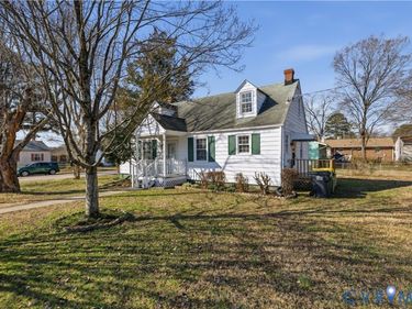 200 Mohawk Avenue , Hopewell, VA 23860
