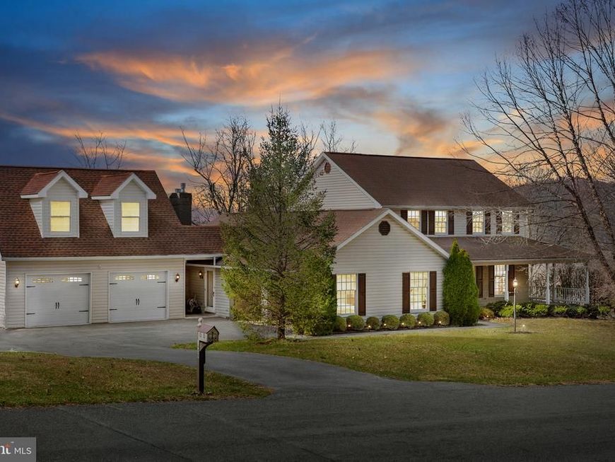 11459 Valleywood Drive, Waynesboro, PA 17268 Main Photo