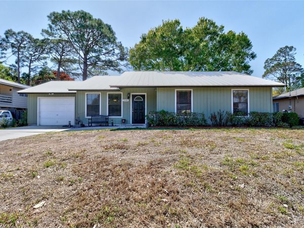 7105 Coquina Ave, Fort Pierce, FL 34951