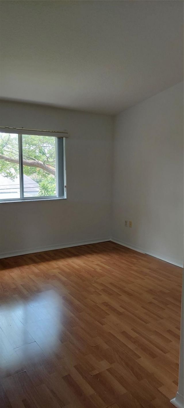 621 NW 78th Terrace, Unit 205, Pembroke Pines, FL 33024 Photo