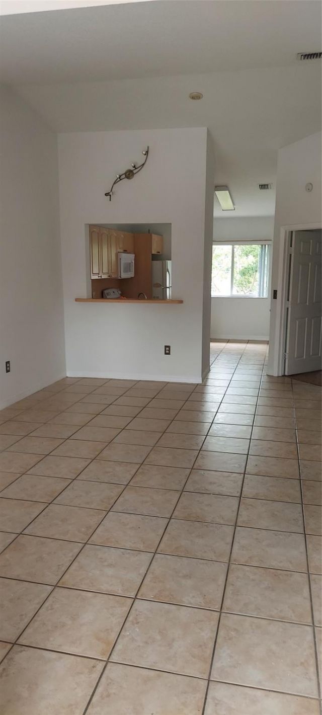 621 NW 78th Terrace, Unit 205, Pembroke Pines, FL 33024 Photo