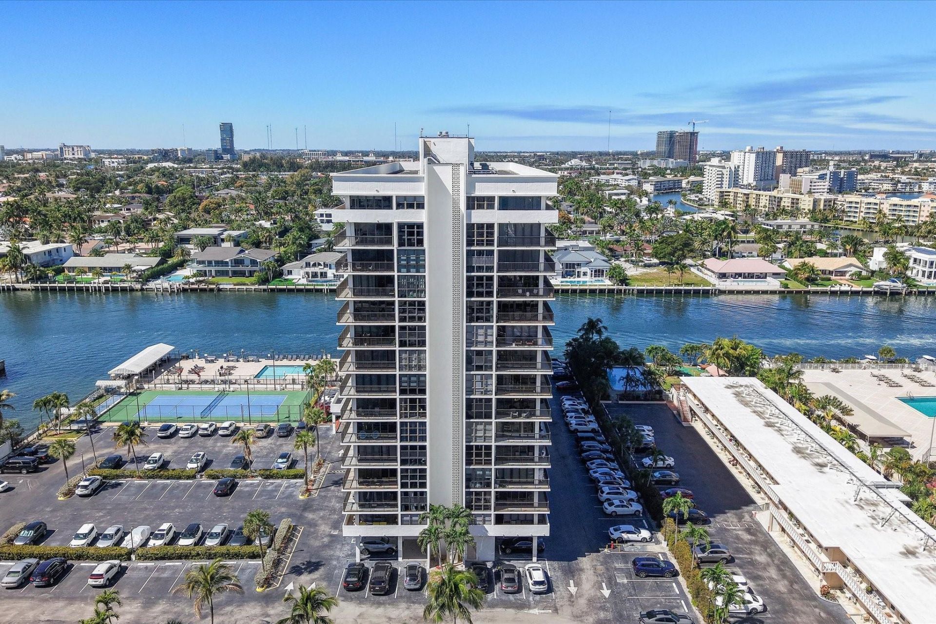 2017 S Ocean Drive, Unit Ph1, Hallandale Beach, FL 33009 Photo