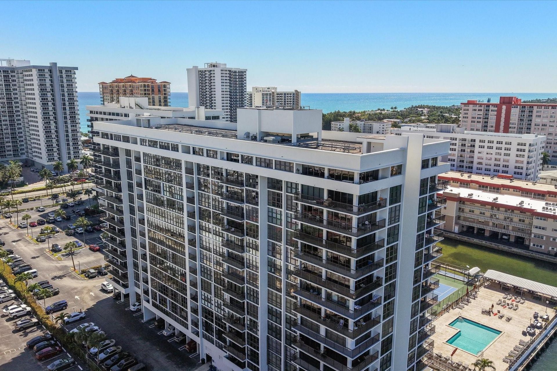 2017 S Ocean Drive, Unit PH1, Hallandale Beach, FL 33009 Photo