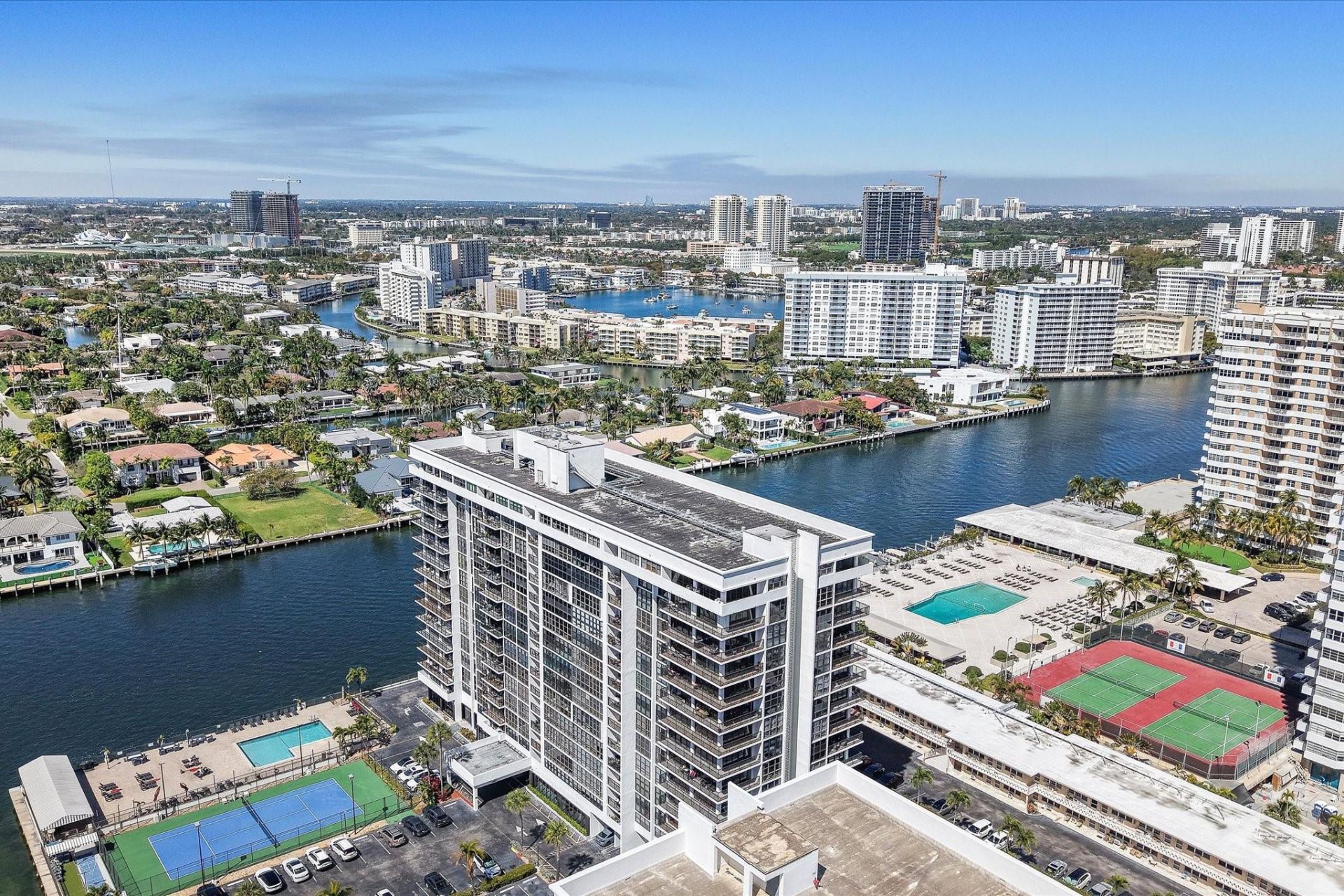 2017 S Ocean Drive, Unit PH1, Hallandale Beach, FL 33009 Photo