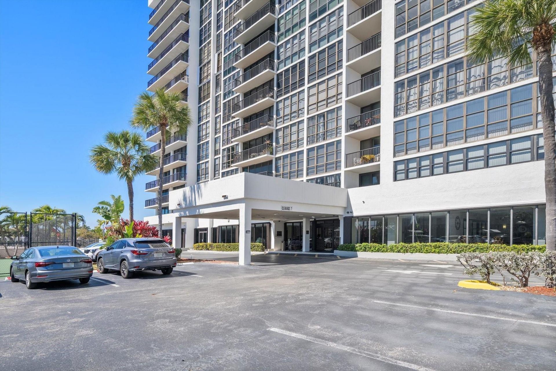 2017 S Ocean Drive, Unit PH1, Hallandale Beach, FL 33009 Photo