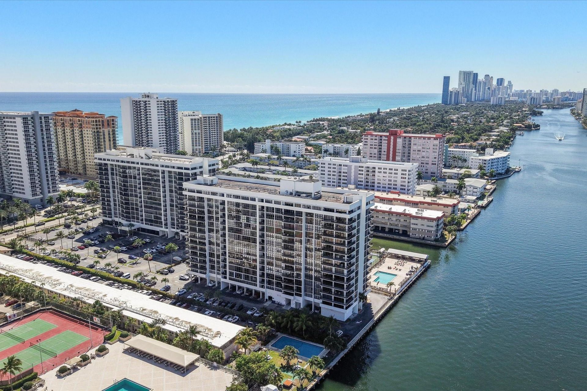 2017 S Ocean Drive, Unit PH1, Hallandale Beach, FL 33009 Photo
