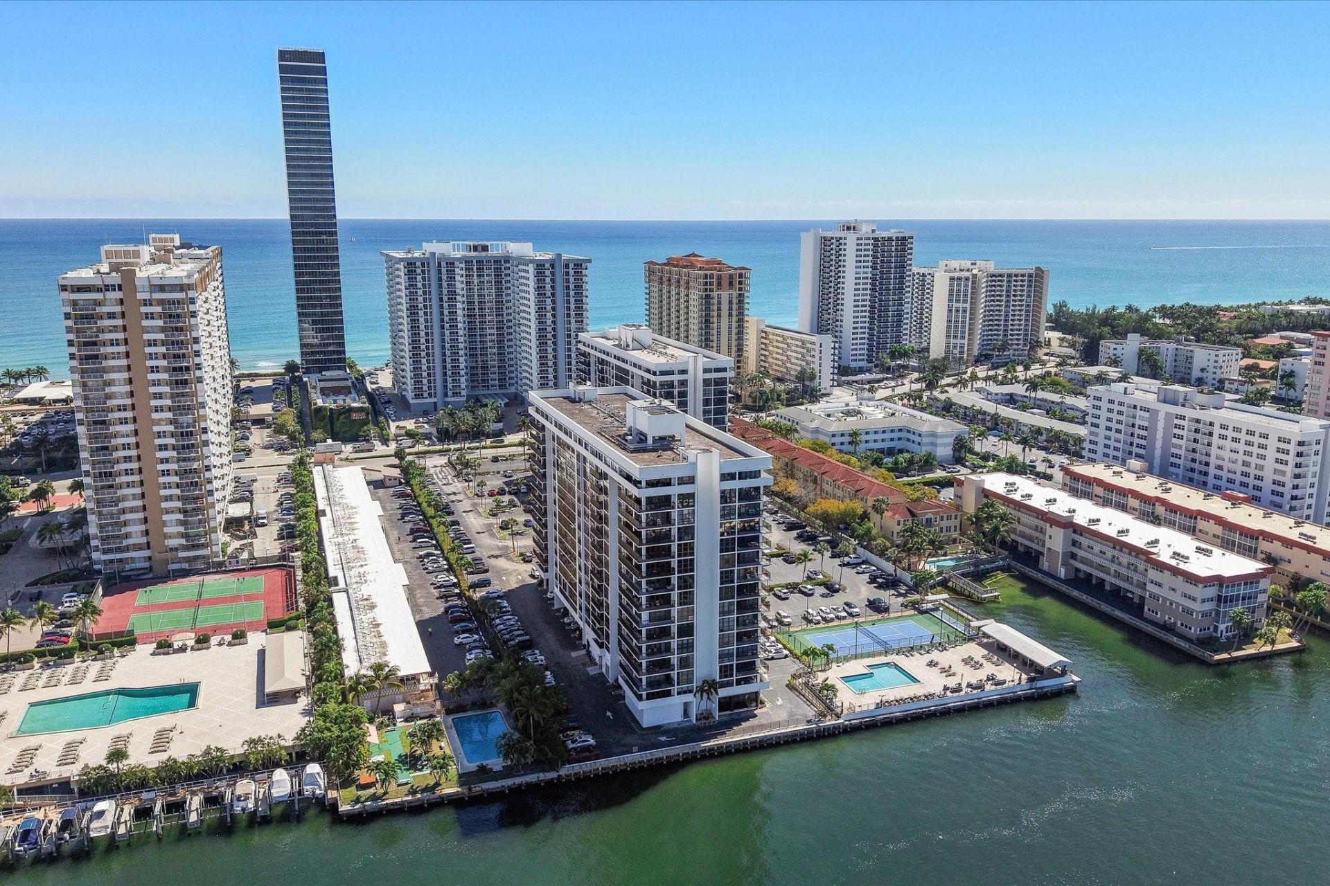 2017 S Ocean Drive, Unit PH1, Hallandale Beach, FL 33009 Photo