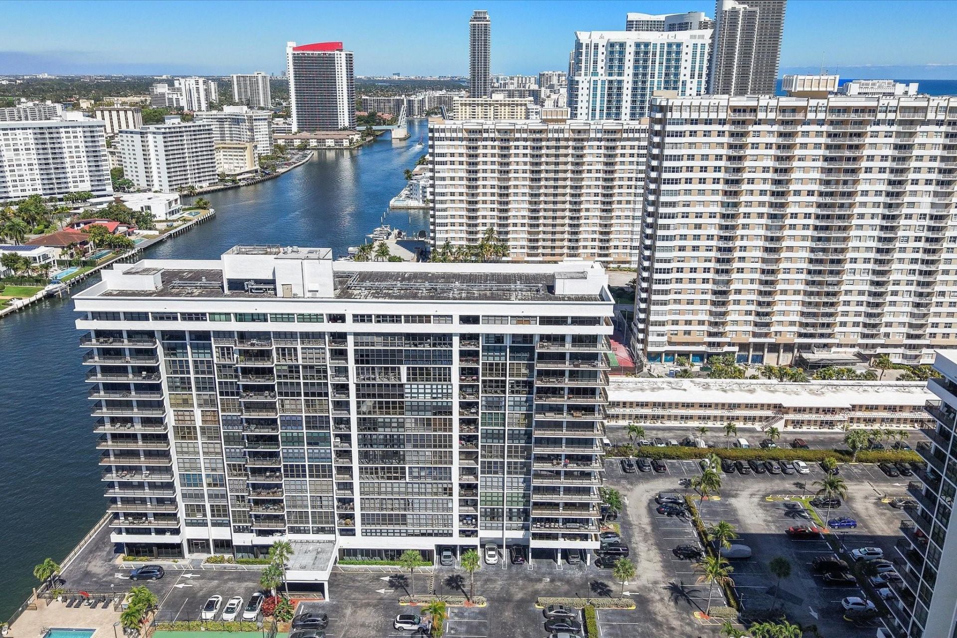 2017 S Ocean Drive, Unit Ph1, Hallandale Beach, FL 33009 Photo