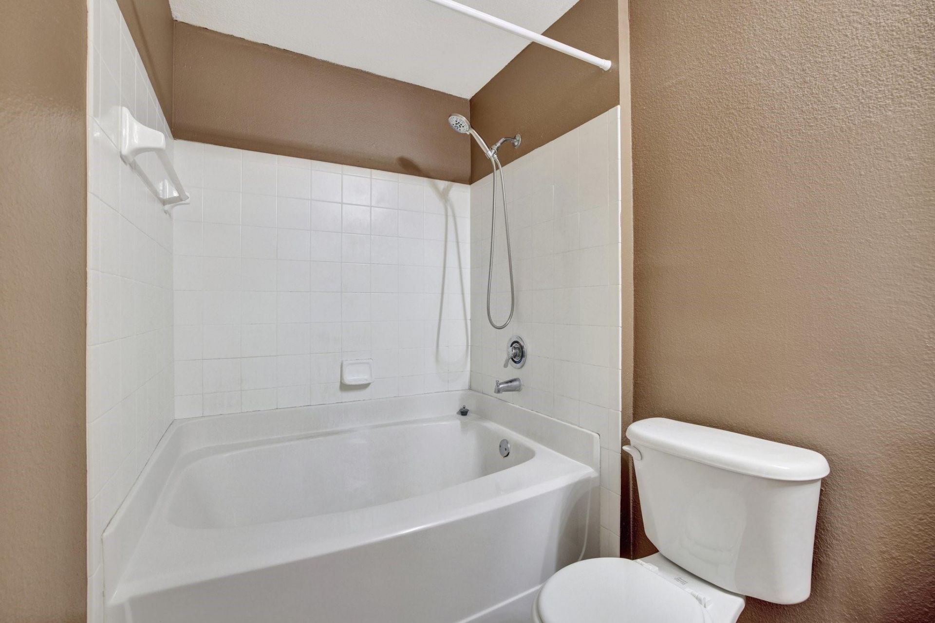 533 NE 3rd Avenue, Unit 208, Fort Lauderdale, FL 33301 Photo