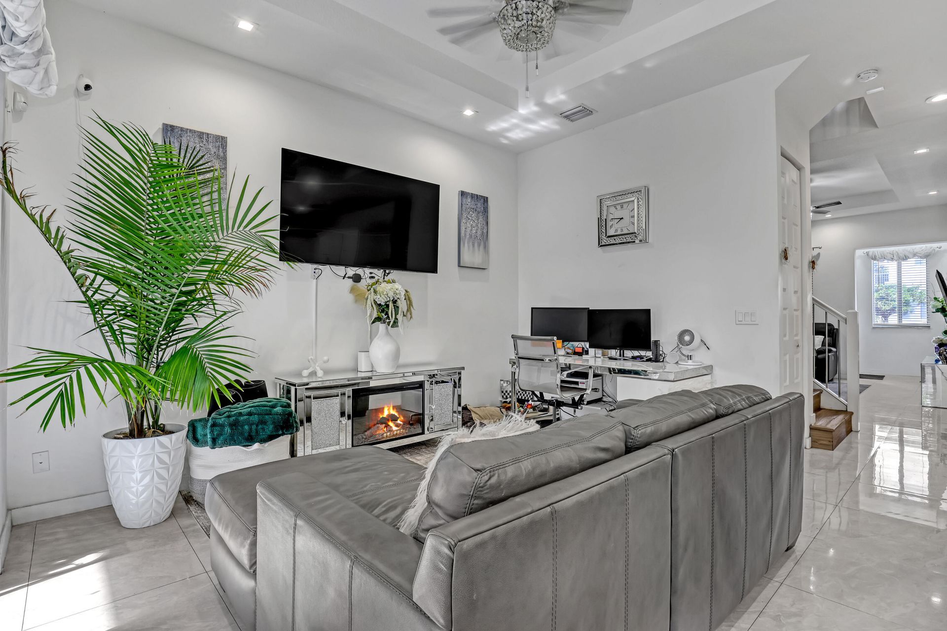 1010 Pioneer Way, Royal Palm Beach, FL 33411 Photo