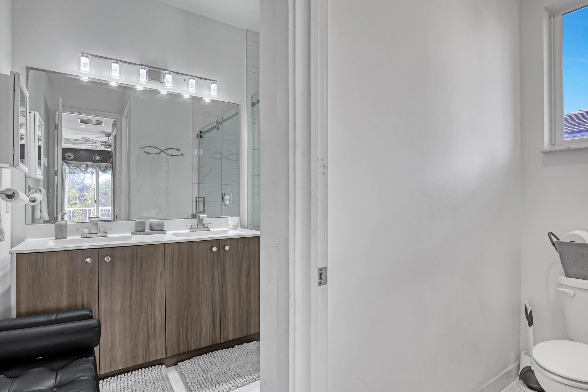 1010 Pioneer Way, Royal Palm Beach, FL 33411 Photo