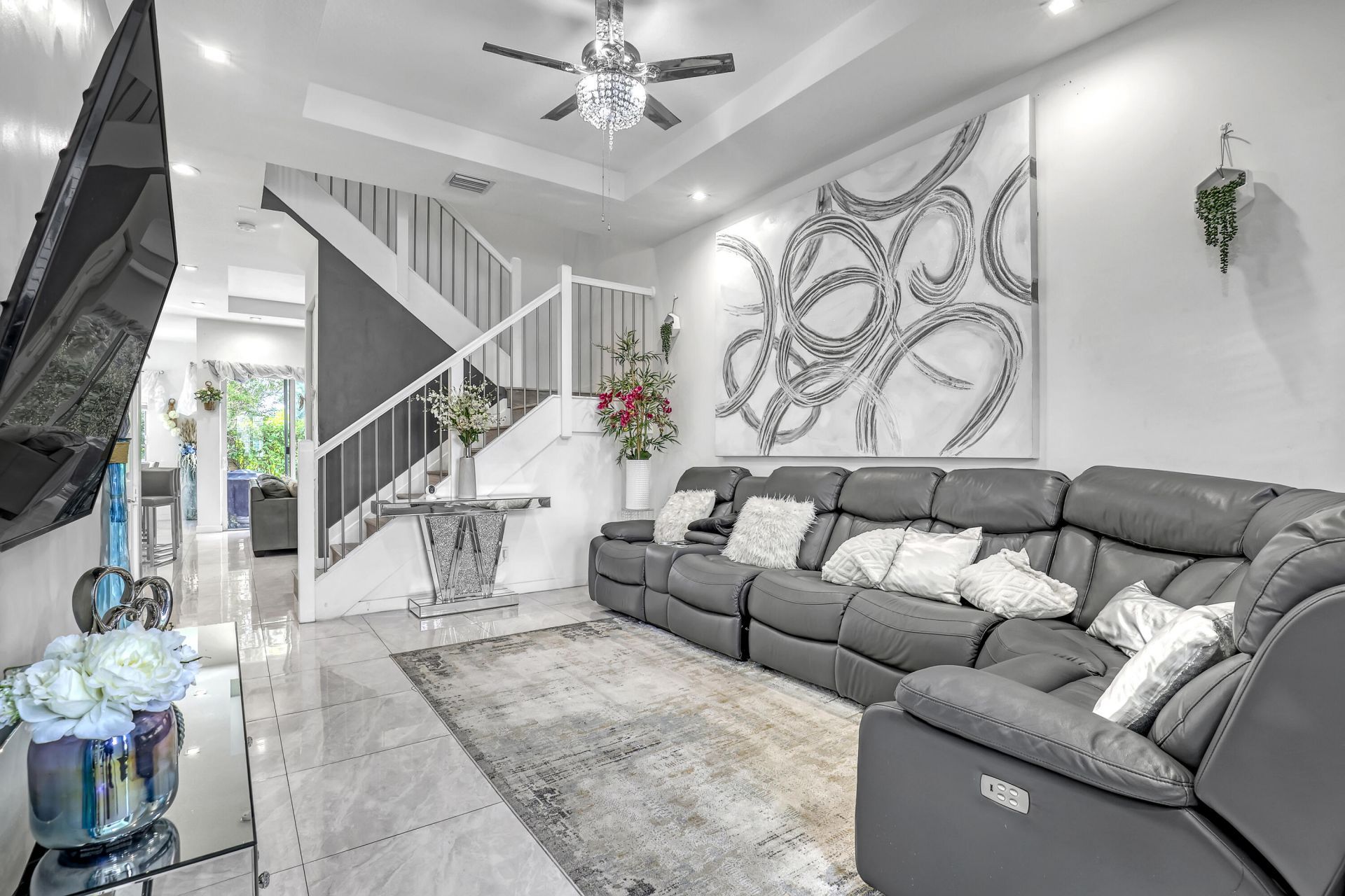 1010 Pioneer Way, Royal Palm Beach, FL 33411 Photo