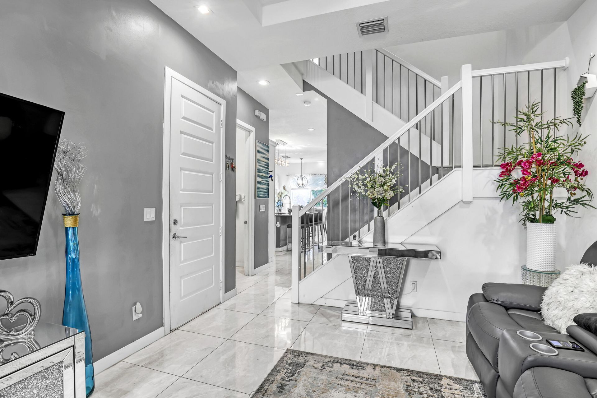 1010 Pioneer Way, Royal Palm Beach, FL 33411 Photo