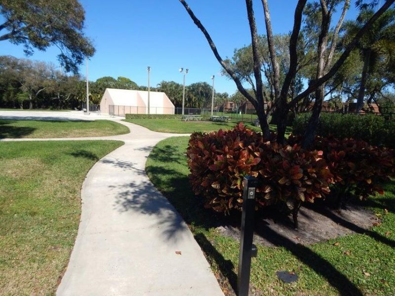 3721 37th Way, West Palm Beach, FL 33407 Photo