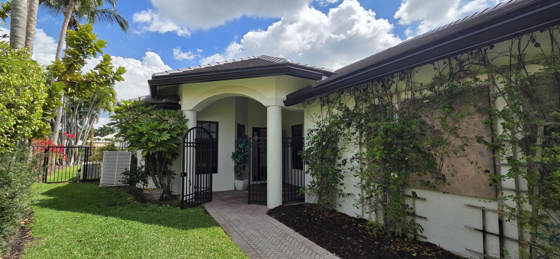 2800 Twin Oaks Way, Wellington, FL 33414 Photo