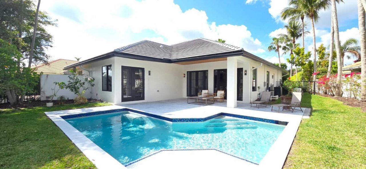 2800 Twin Oaks Way, Wellington, FL 33414 Photo