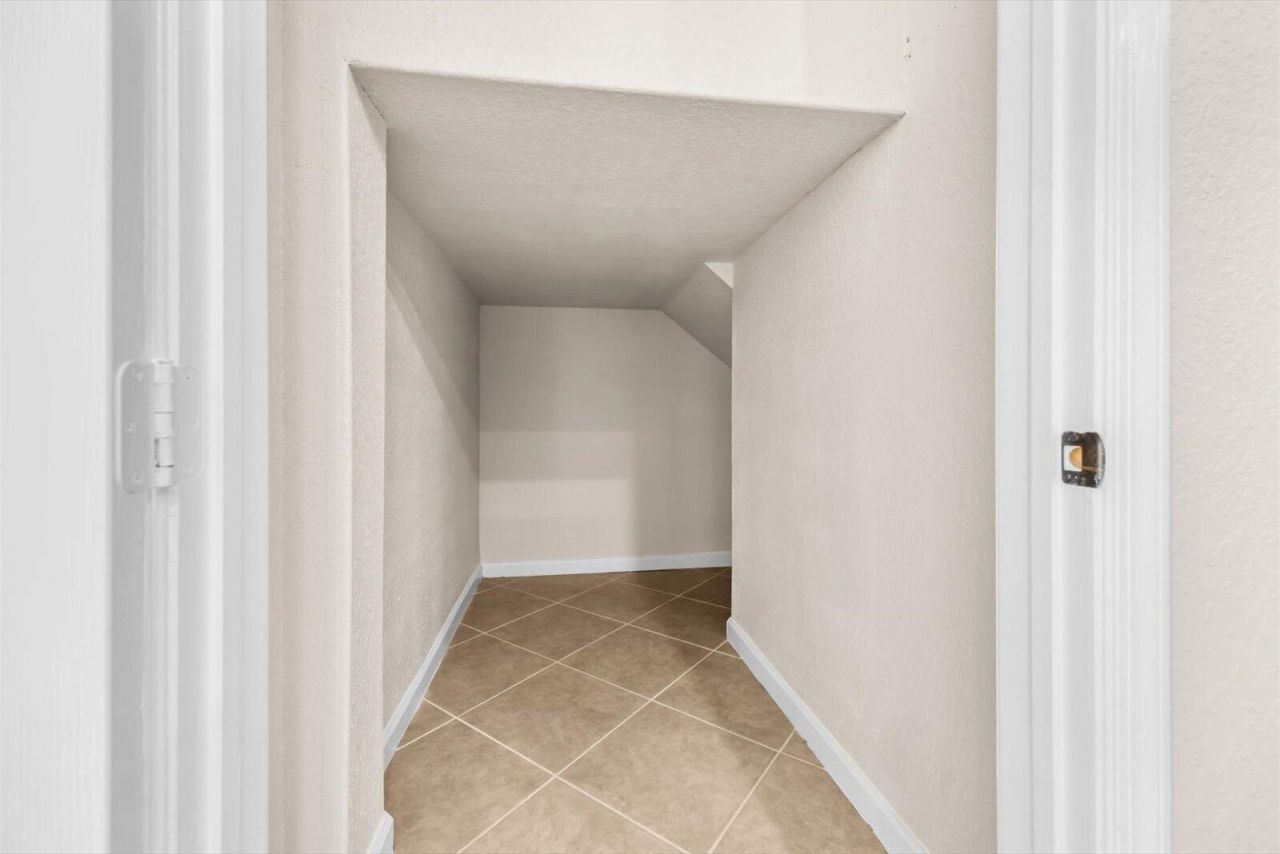 206 NW Magnolia Lakes Boulevard, Port Saint Lucie, FL 34986 Photo