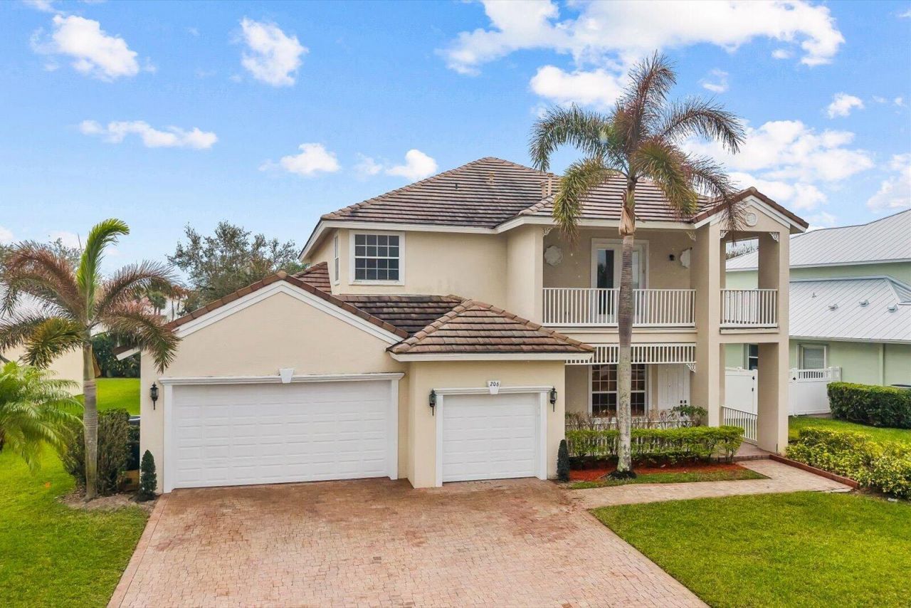 206 NW Magnolia Lakes Boulevard, Port Saint Lucie, FL 34986 Photo