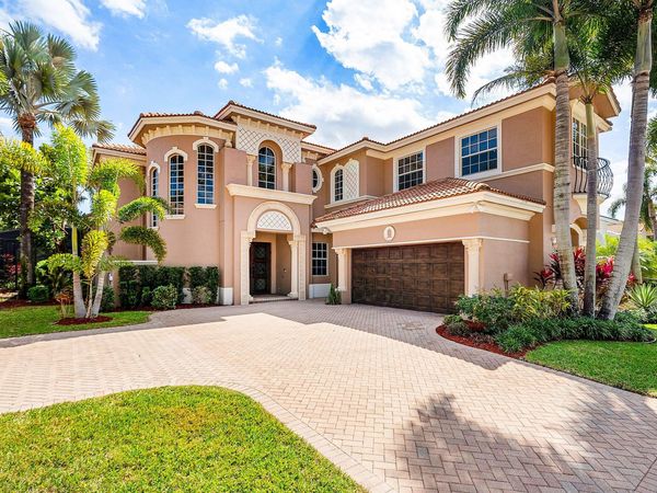 8042 Laurel Ridge Court, Delray Beach, FL 33446