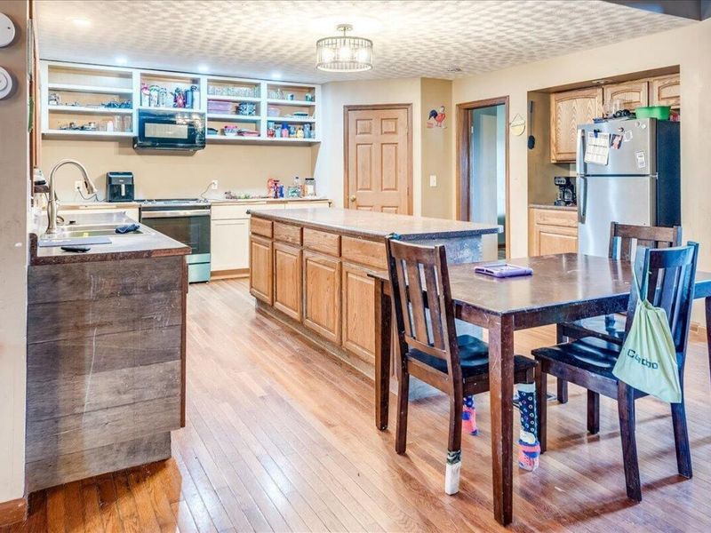 765 Carl Penn Road , Waverly, OH 45690 Photo 15