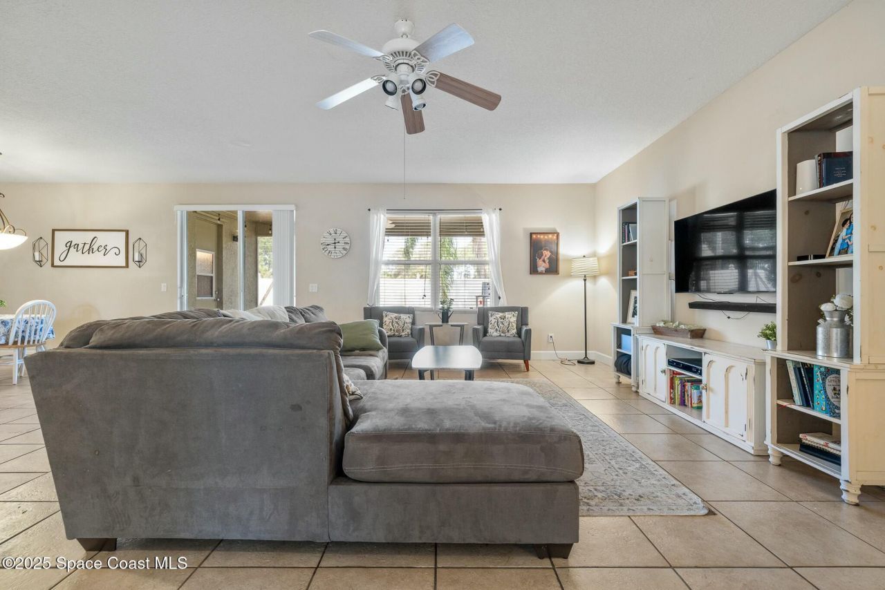 320 Pebble Hill Way , Rockledge, FL 32955 Photo