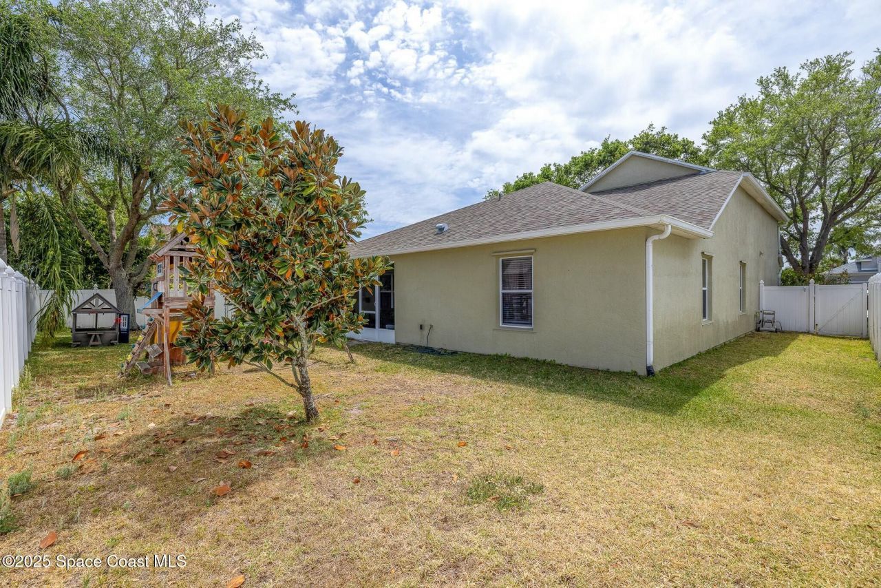 320 Pebble Hill Way , Rockledge, FL 32955 Photo