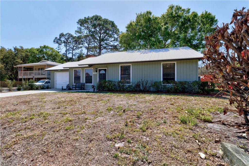 7105 Coquina Avenue, Fort Pierce, FL 34951 Photo