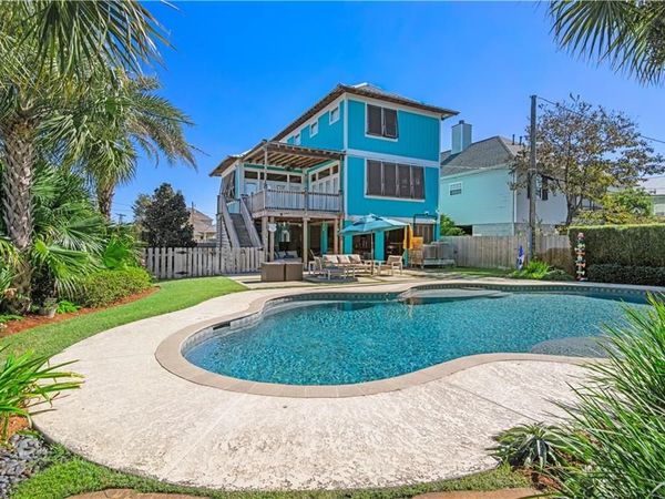 223 W MAPLE RIDGE Drive , Metairie, LA 70001