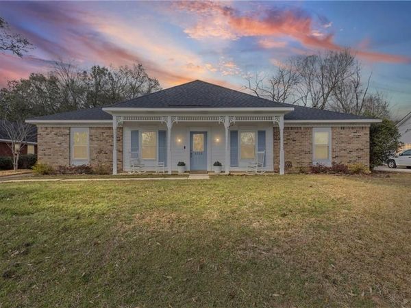 6320 Las Cosas Court, Mobile, AL 36609