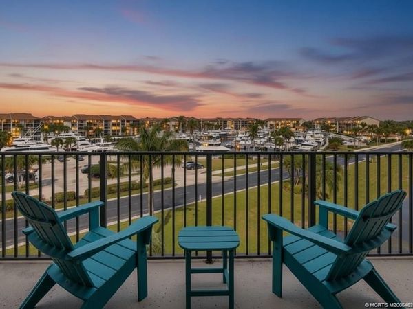 901 Seafarer Circle, Unit 504, Jupiter, FL 33477