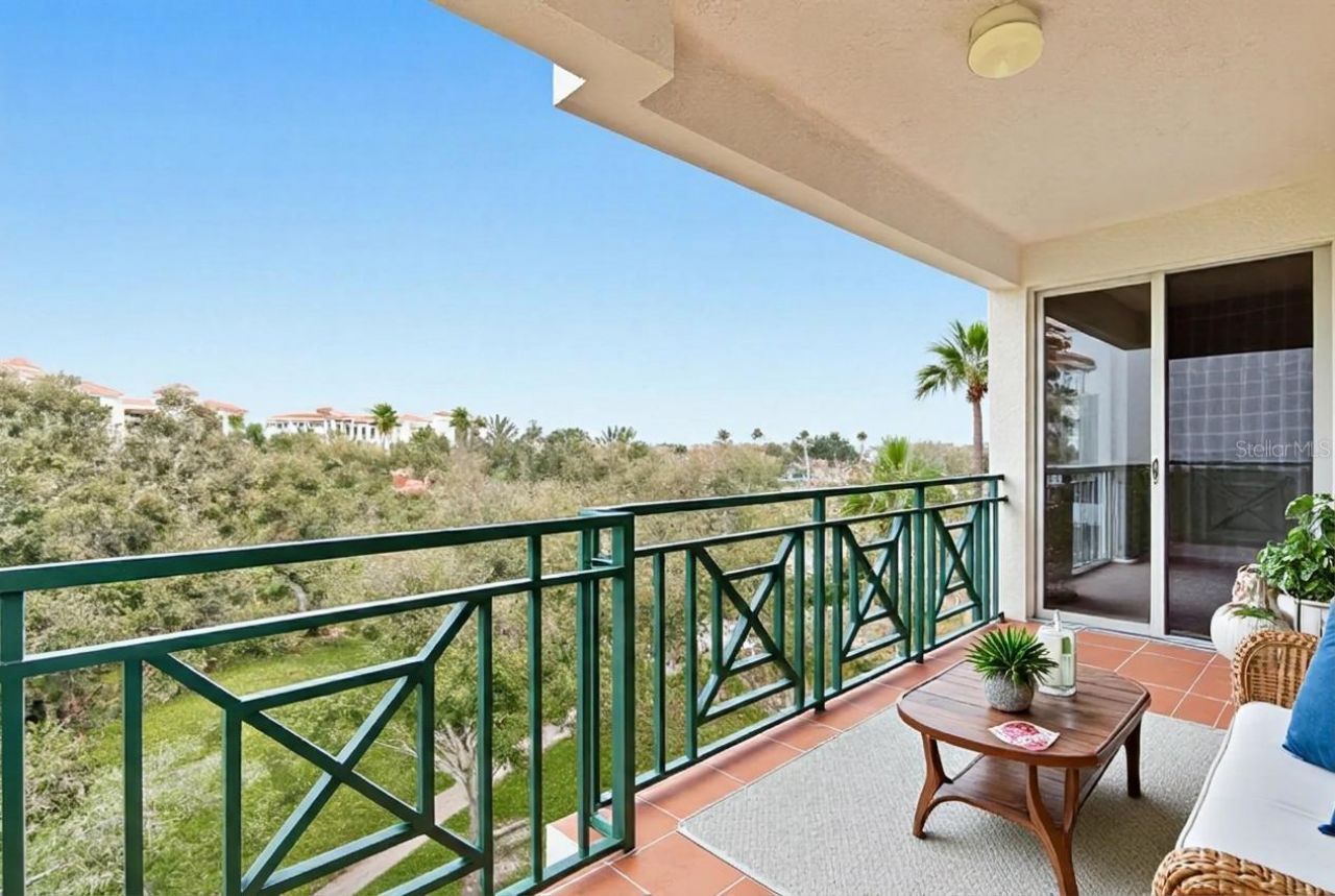 4750 Dolphin Cay Lane S, Unit 408, Saint Petersburg, FL 33711 Photo