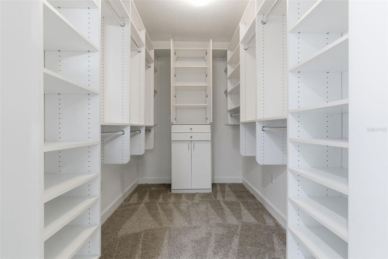 4750 Dolphin Cay Lane S, Unit 408, Saint Petersburg, FL 33711 Photo