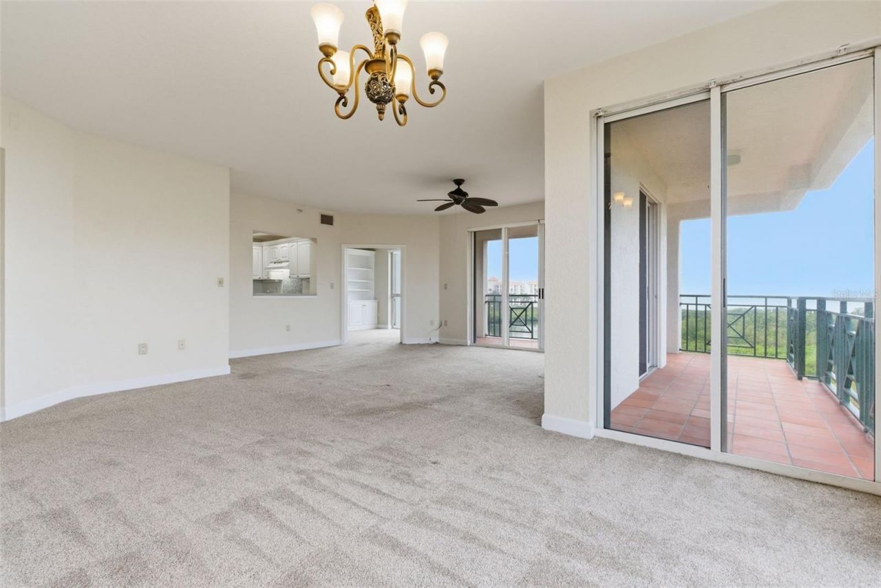 4750 Dolphin Cay Lane S, Unit 408, Saint Petersburg, FL 33711 Photo