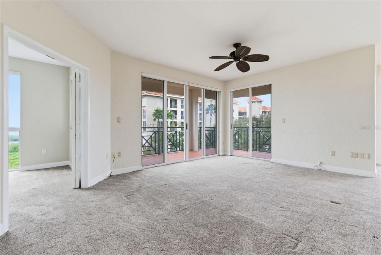 4750 Dolphin Cay Lane S, Unit 408, Saint Petersburg, FL 33711 Photo