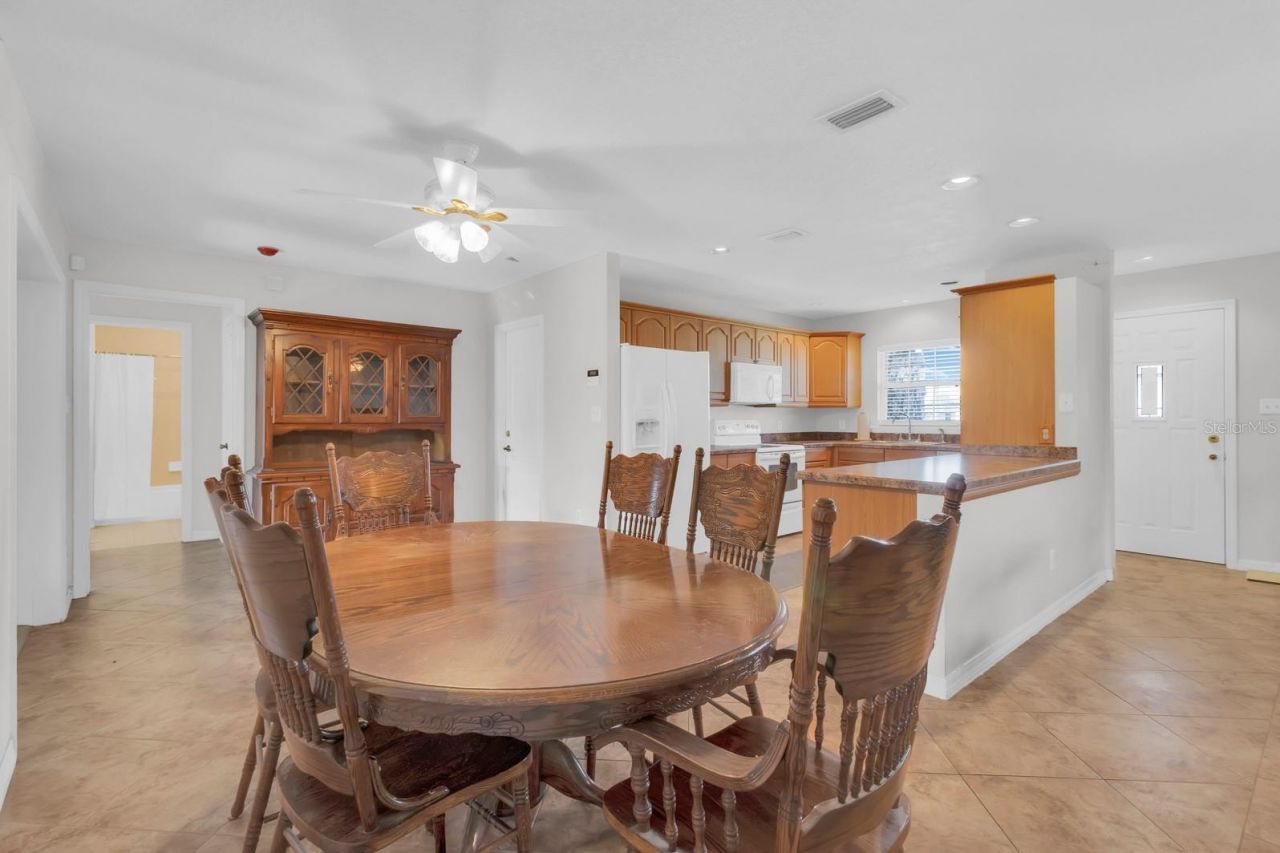 1141 Meadow Spring Court , Kissimmee, FL 34744 Photo