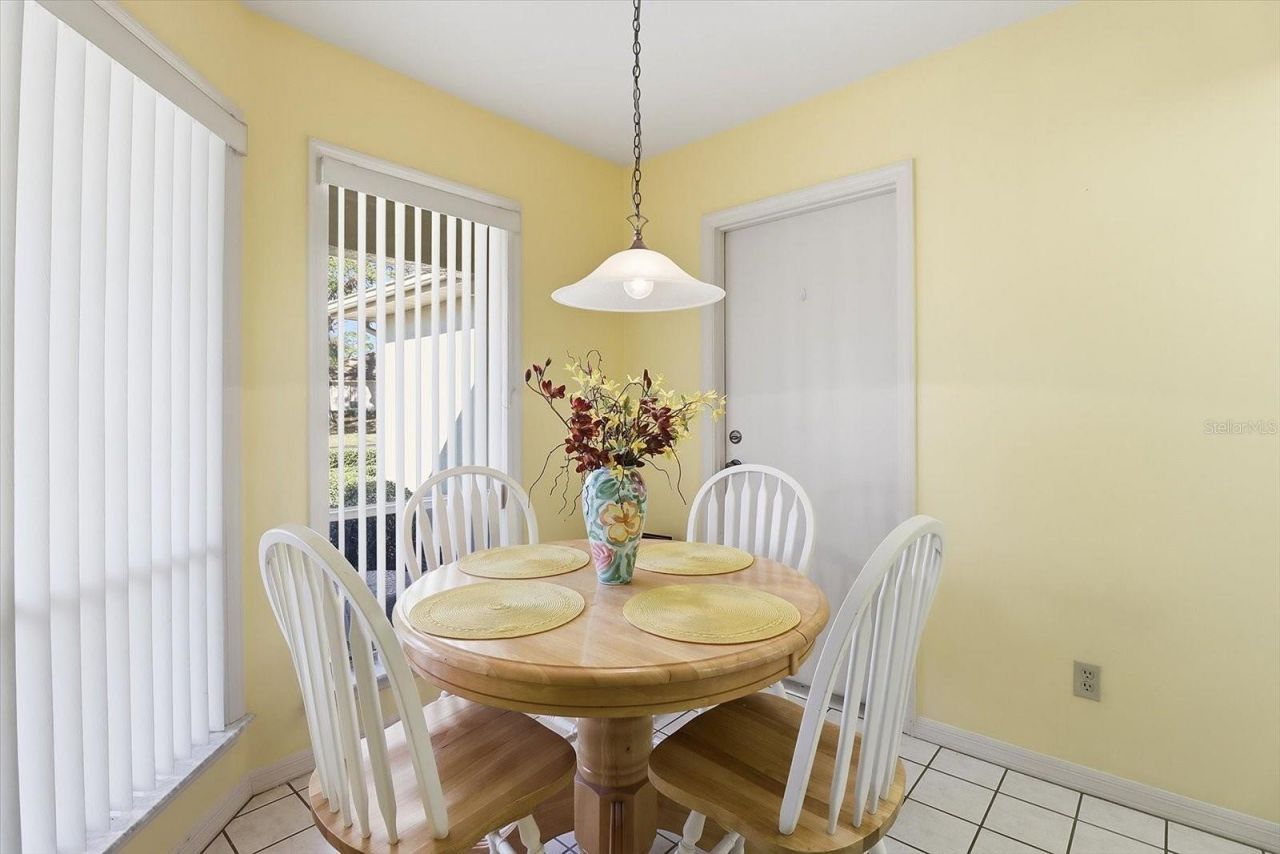6022 W Dorset Drive, Crystal River, FL 34429 Photo