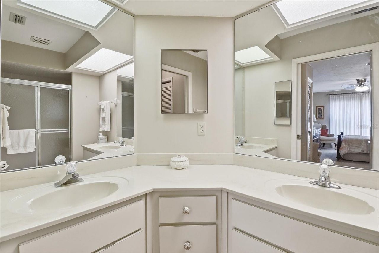 6022 W Dorset Drive, Crystal River, FL 34429 Photo