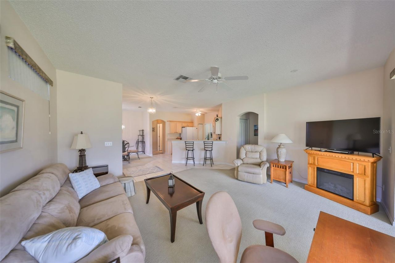 2112 Acadia Greens Drive , Unit 62, Sun City Center, FL 33573 Photo