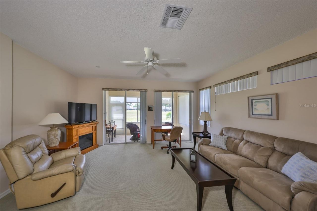 2112 Acadia Greens Drive , Unit 62, Sun City Center, FL 33573 Photo