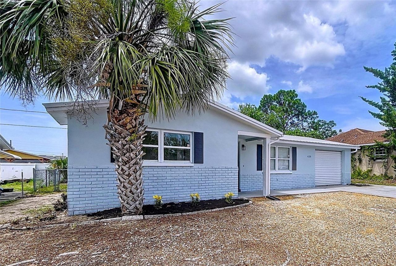 4326 Westwood Drive , Holiday, FL 34691 Photo