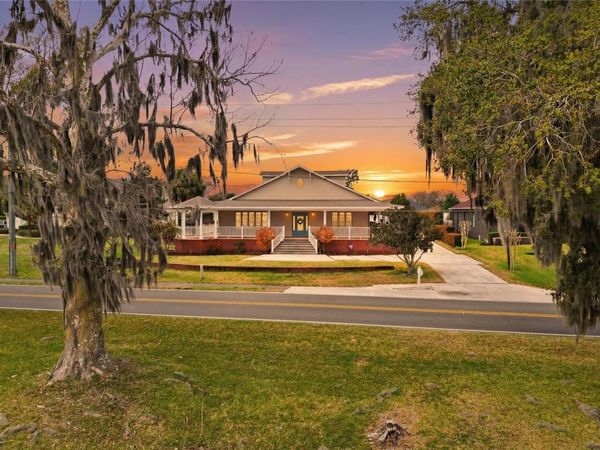 2128 LAKE ARIANA BOULEVARD, AUBURNDALE, FL 33823