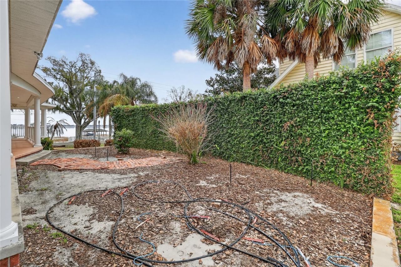 2128 Lake Ariana Boulevard, Auburndale, FL 33823 Photo