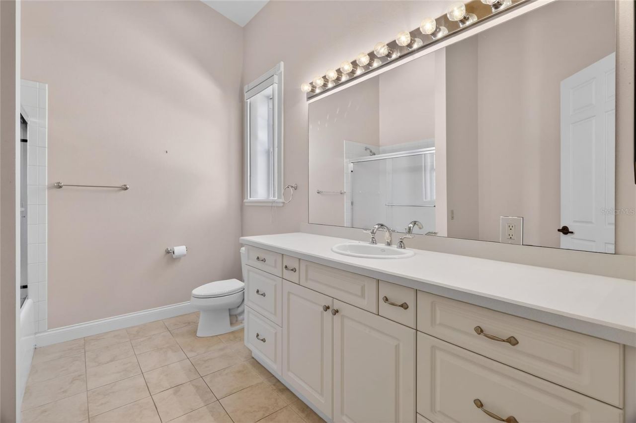 2128 Lake Ariana Boulevard, Auburndale, FL 33823 Photo