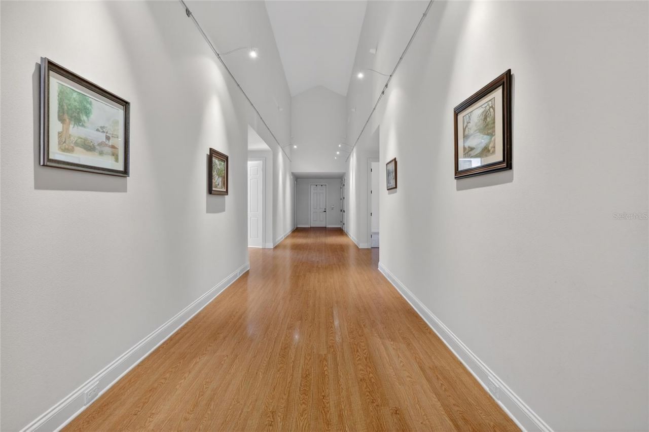 2128 Lake Ariana Boulevard, Auburndale, FL 33823 Photo